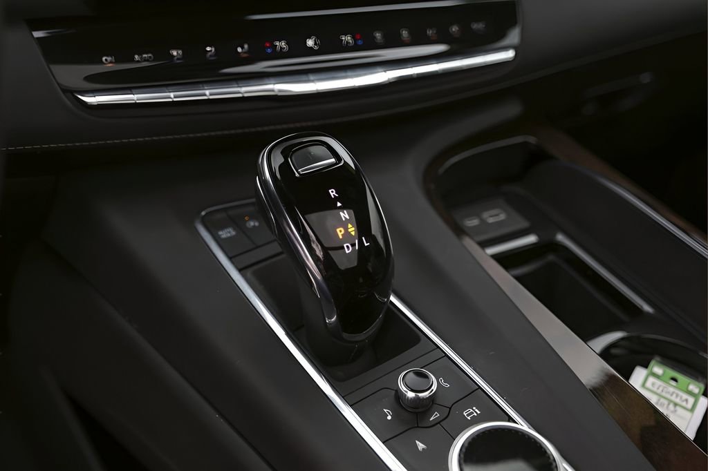 Certified 2023 Cadillac Escalade Premium Luxury Platinum RWD image 18