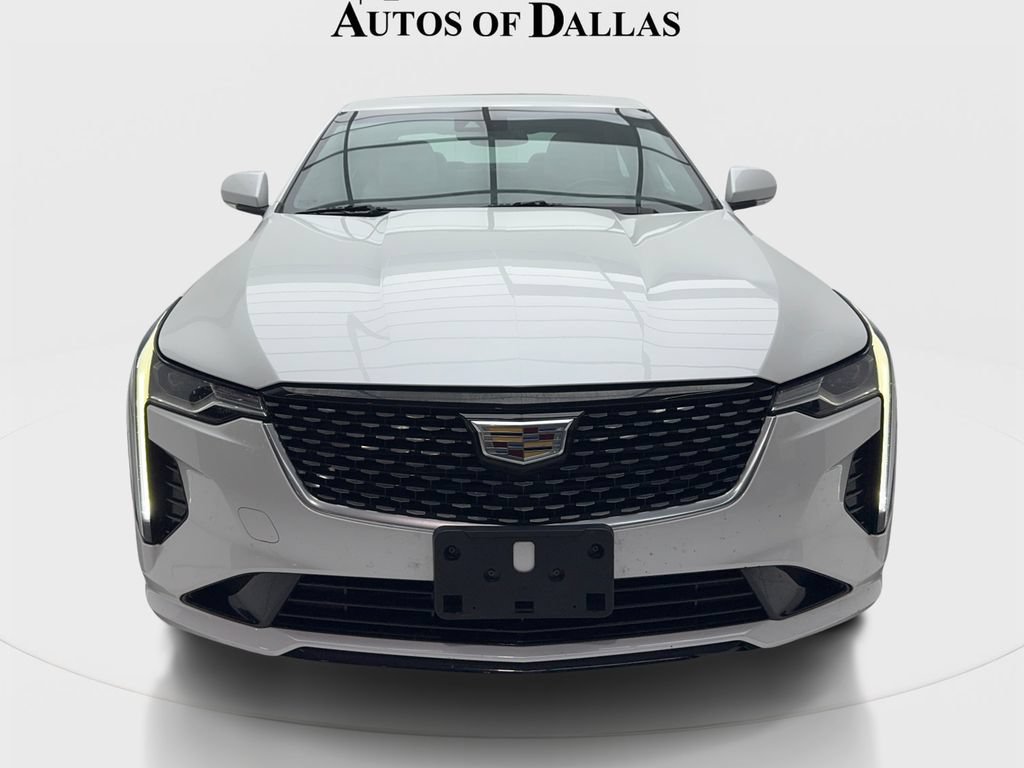 Used 2021 Cadillac CT4 Premium Luxury RWD image 3