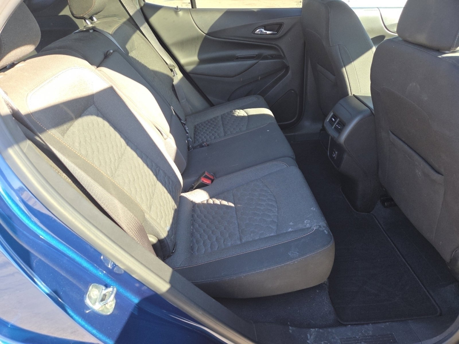 Used 2021 Chevrolet Equinox LT image 19