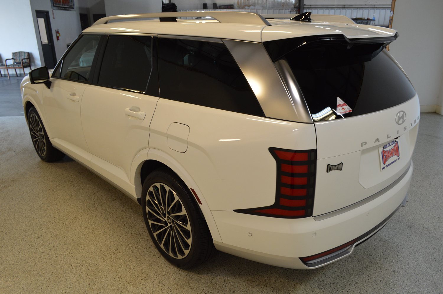 Used 2026 Hyundai Palisade Calligraphy AWD/4WD image 5