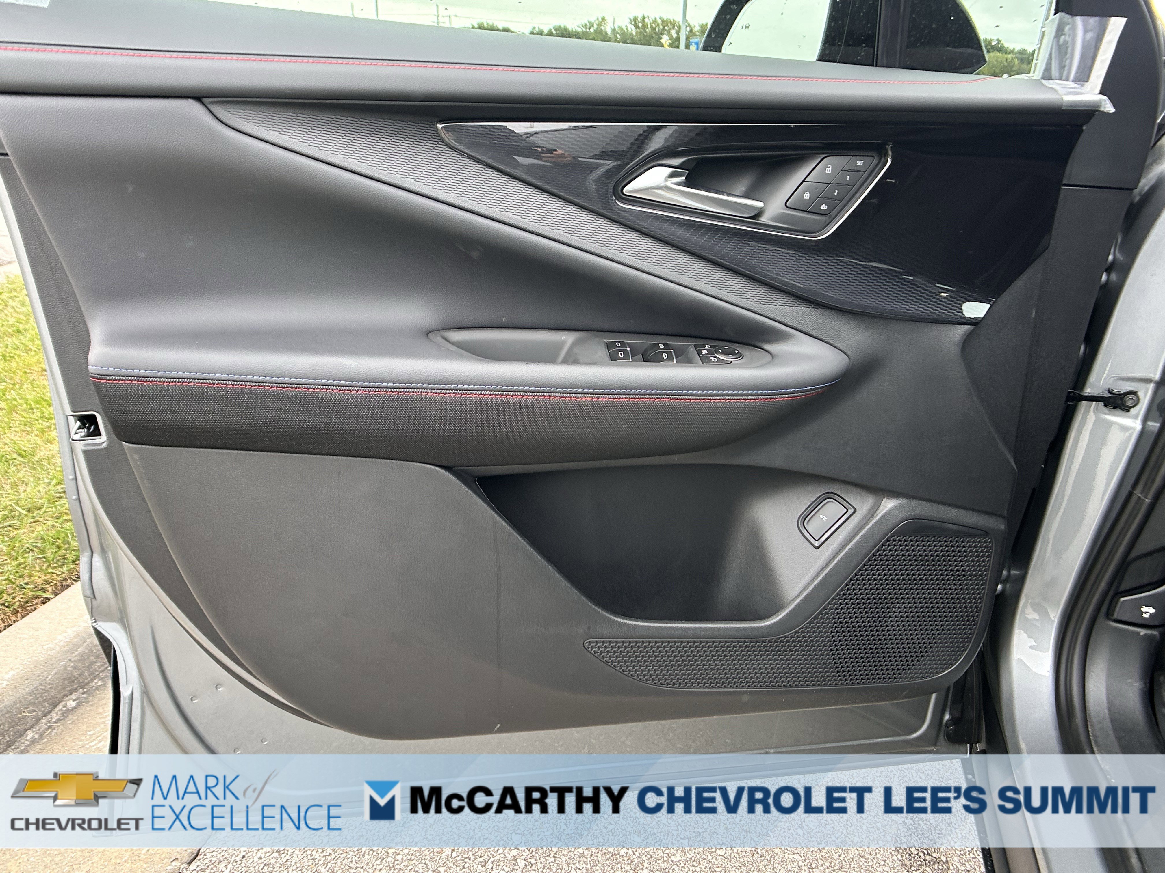 New 2026 Chevrolet Blazer EV RS image 17