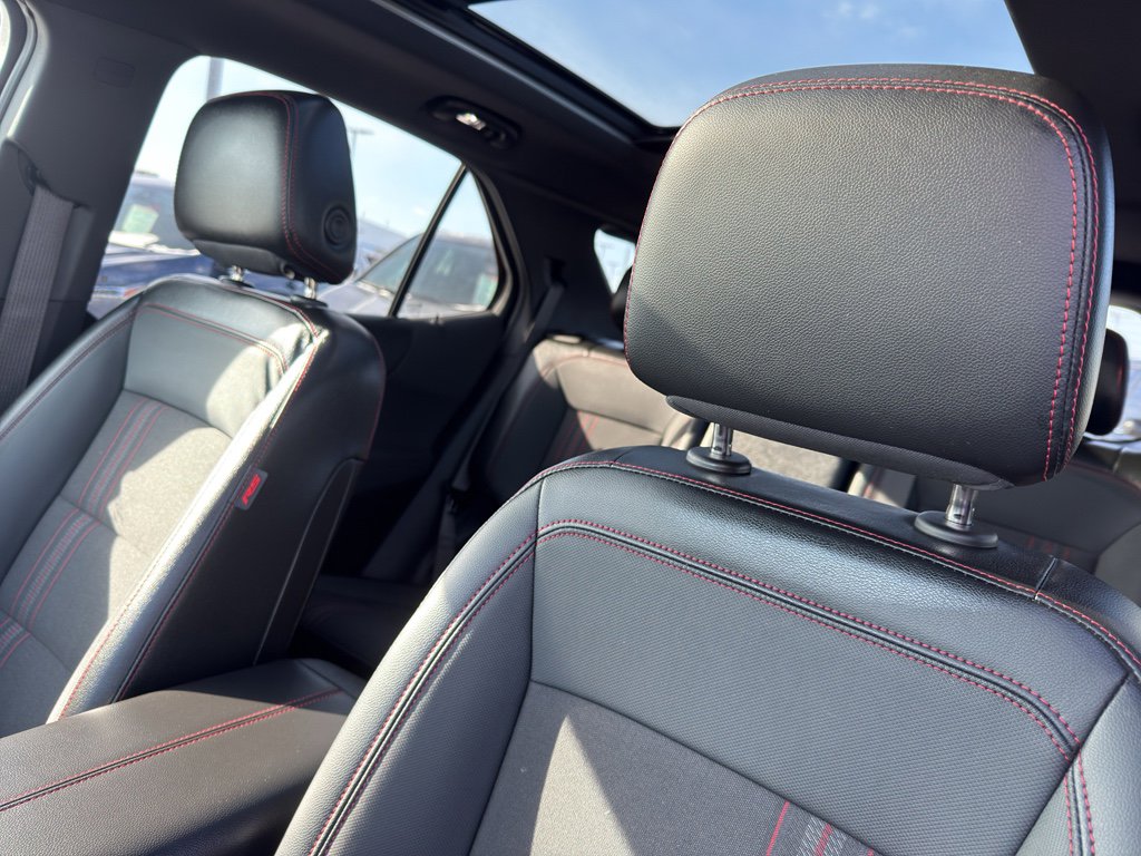 Used 2022 Chevrolet Equinox RS image 27