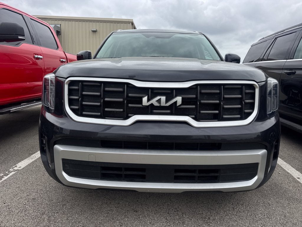Used 2025 Kia Telluride S AWD/4WD image 4