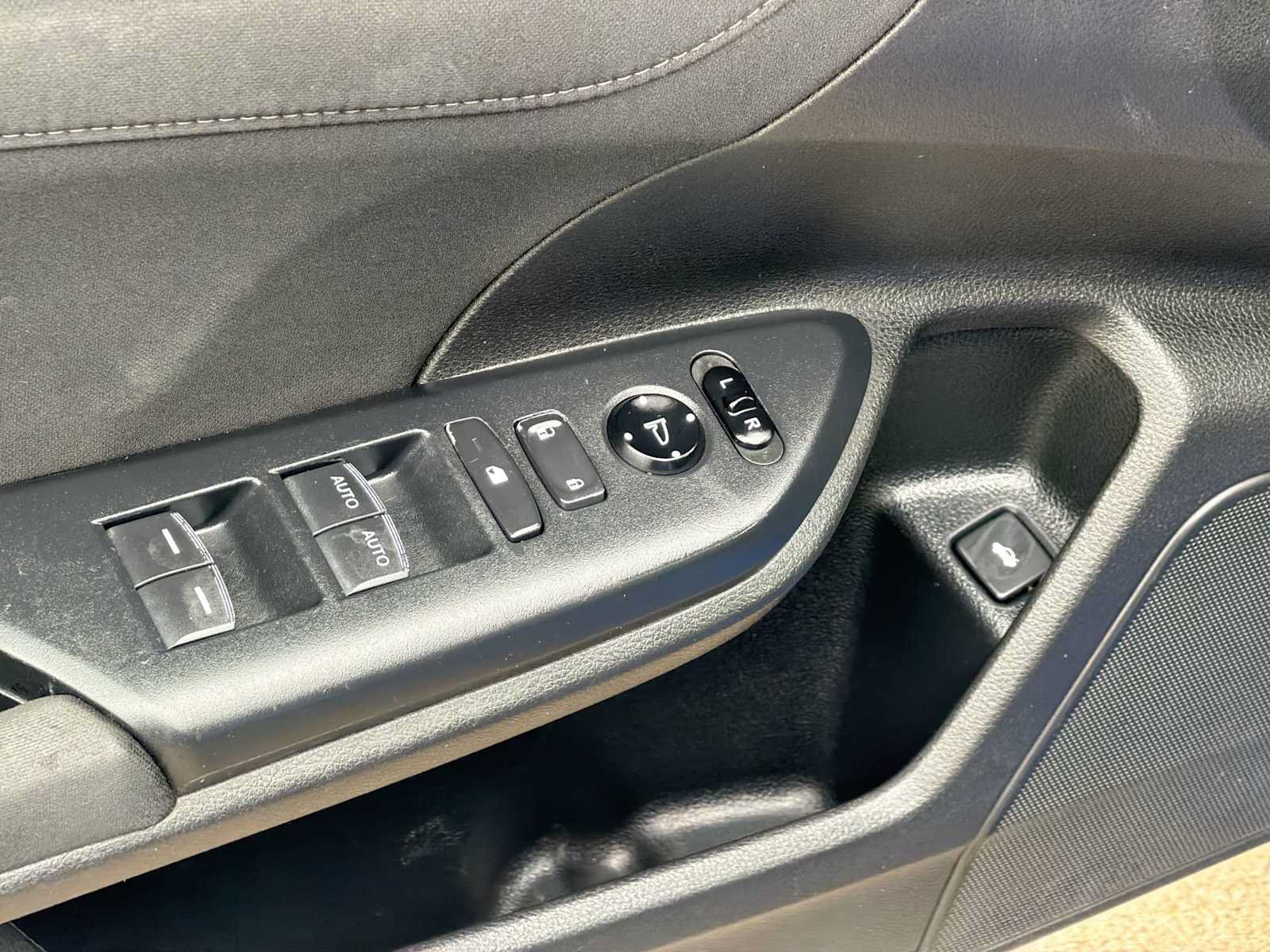 Used 2017 Honda Civic EX image 14