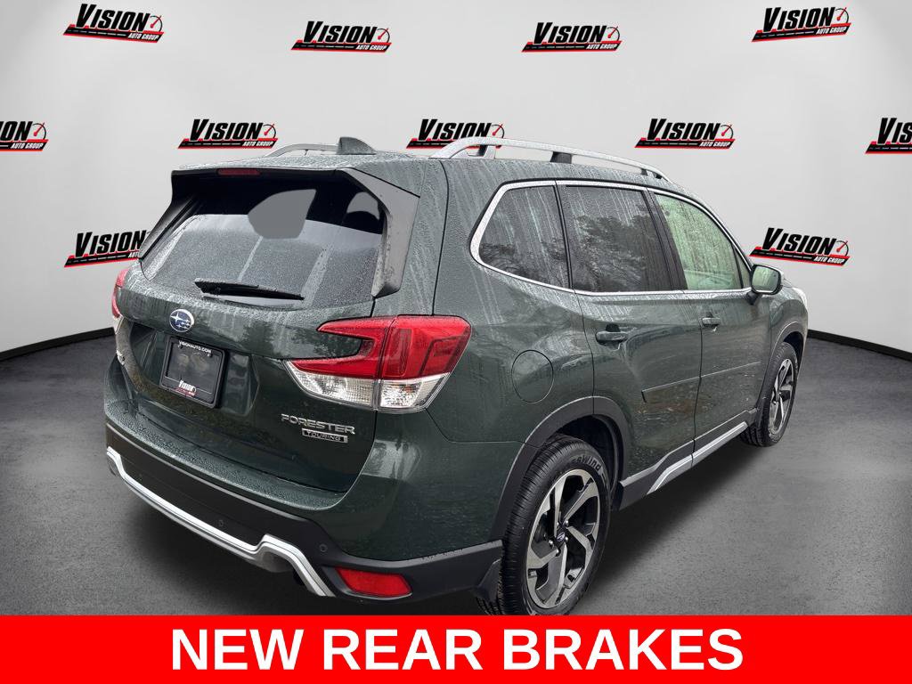 Used 2023 Subaru Forester Touring AWD/4WD image 4