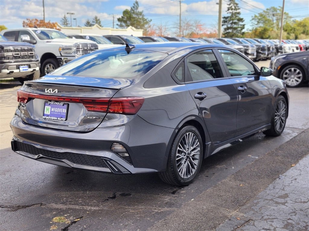 Used 2023 Kia Forte GT-Line w/ GT-Line Premium Package image 5