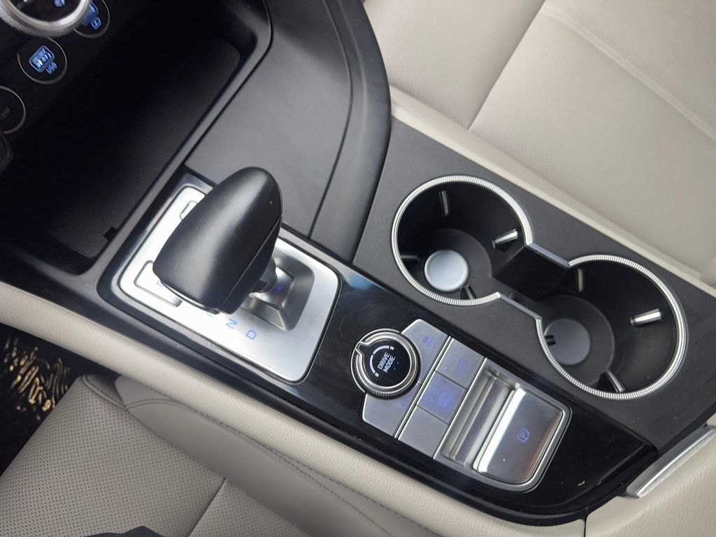 Used 2023 Genesis G70 2.0T image 69