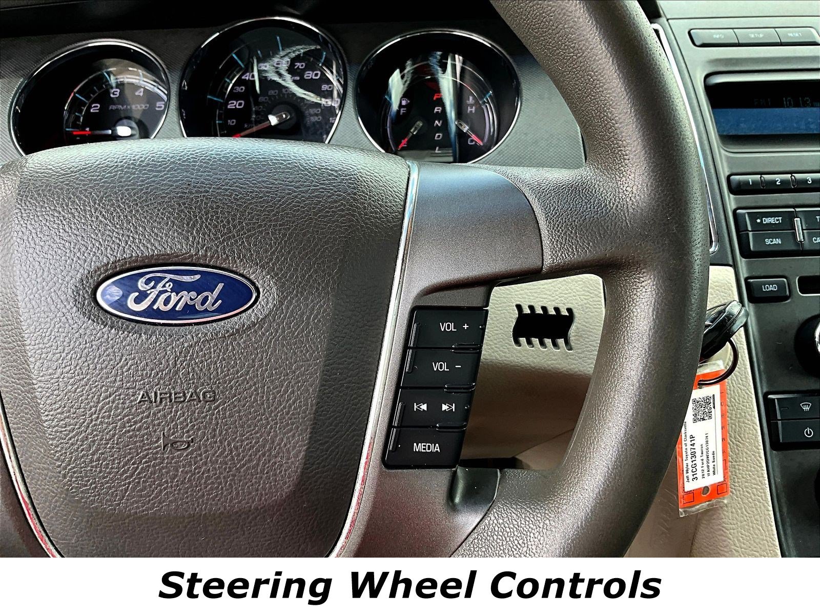Used 2012 Ford Taurus SE FWD image 12