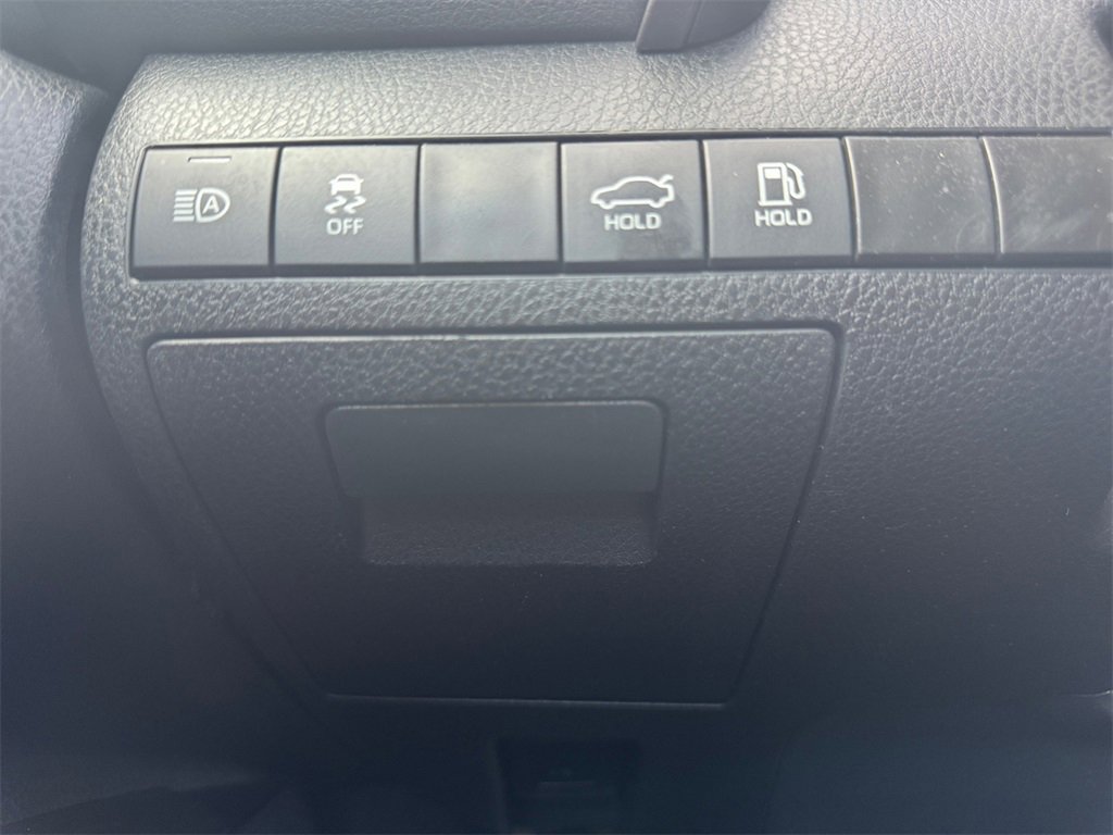 Used 2023 Toyota Camry SE image 23