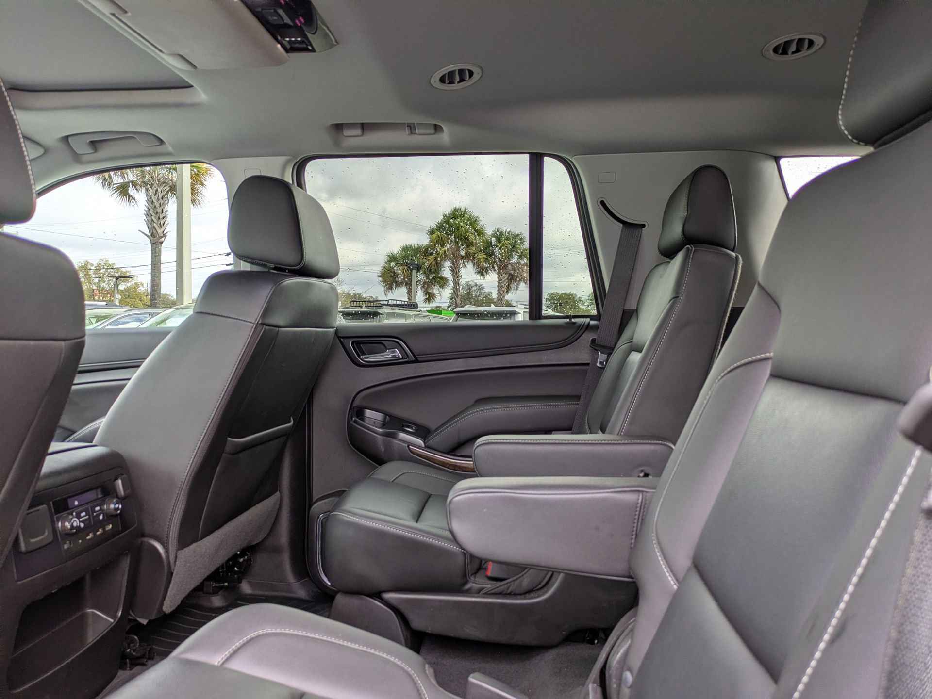 Used 2019 Chevrolet Tahoe LT image 18