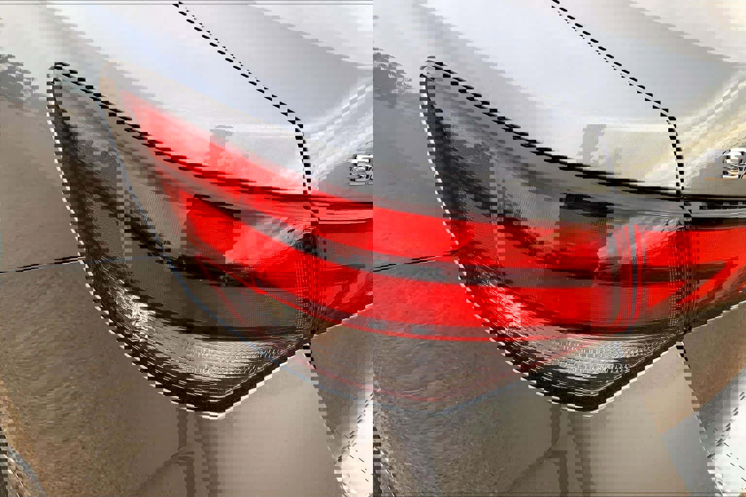 Used 2024 Nissan Sentra S image 32