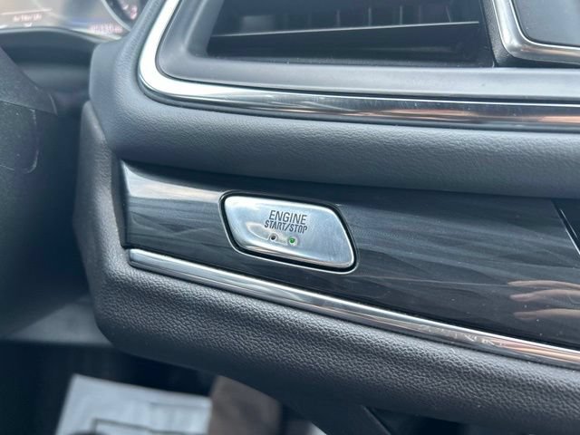 Used 2022 Buick Enclave Premium AWD/4WD image 35