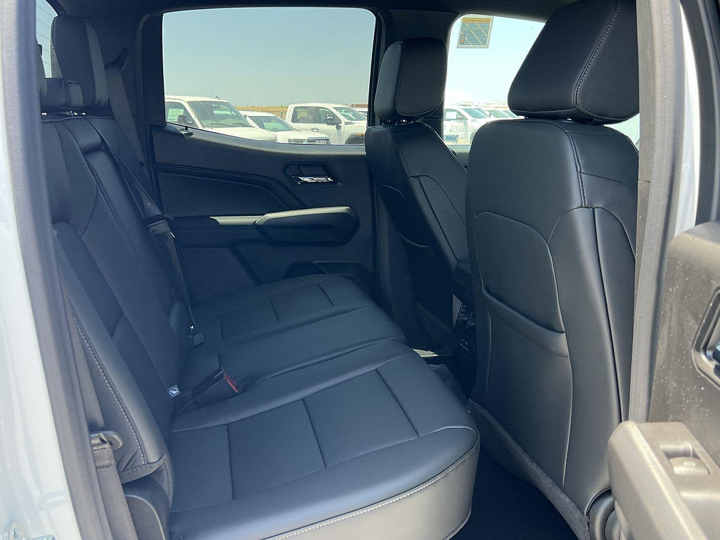 New 2026 GMC Canyon Elevation w/ Convenience Package RWD image 27