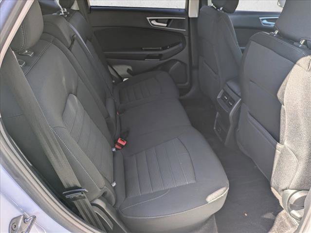 Used 2018 Ford Edge SEL AWD/4WD image 18