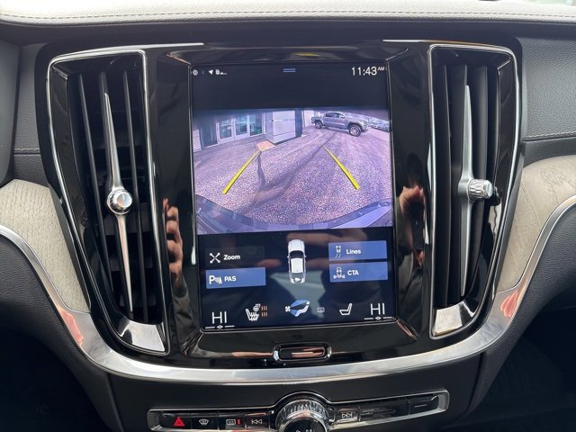 Used 2020 Volvo S60 T6 Inscription w/ Protection Package Premier image 26