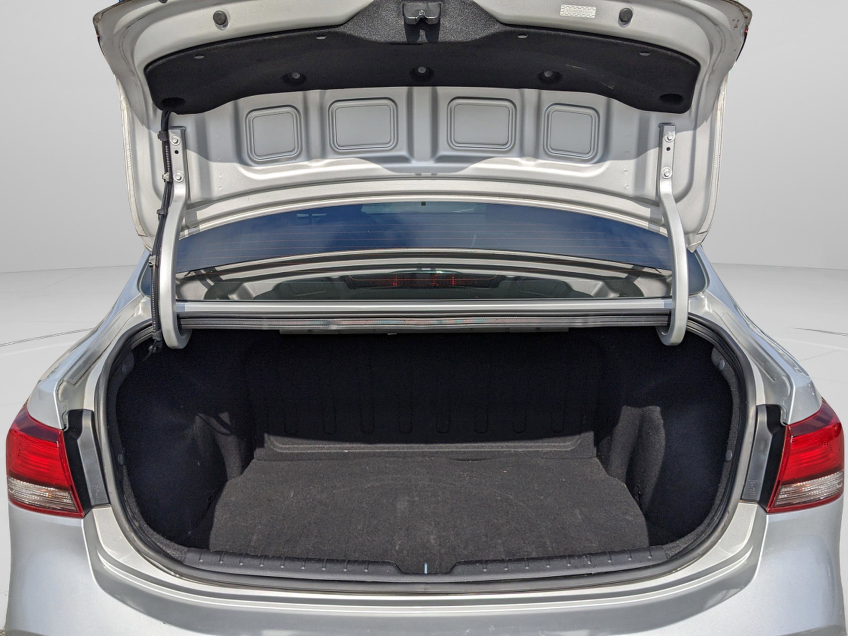 Used 2022 Kia Rio LX image 13