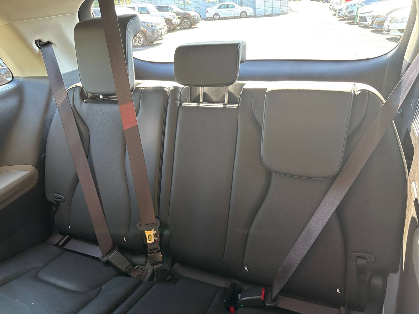 Used 2026 Kia Carnival FWD image 30