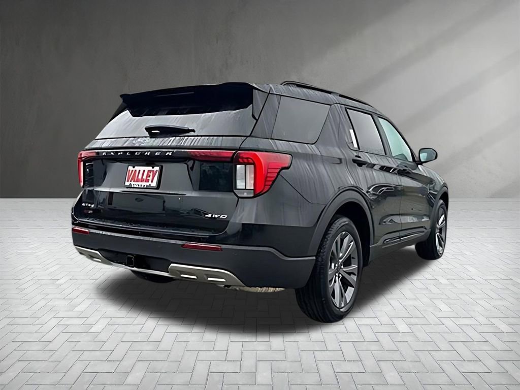 New 2026 Ford Explorer Active w/ Active Comfort Package image 7