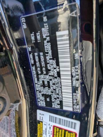 Used 2023 Toyota Highlander XLE image 26