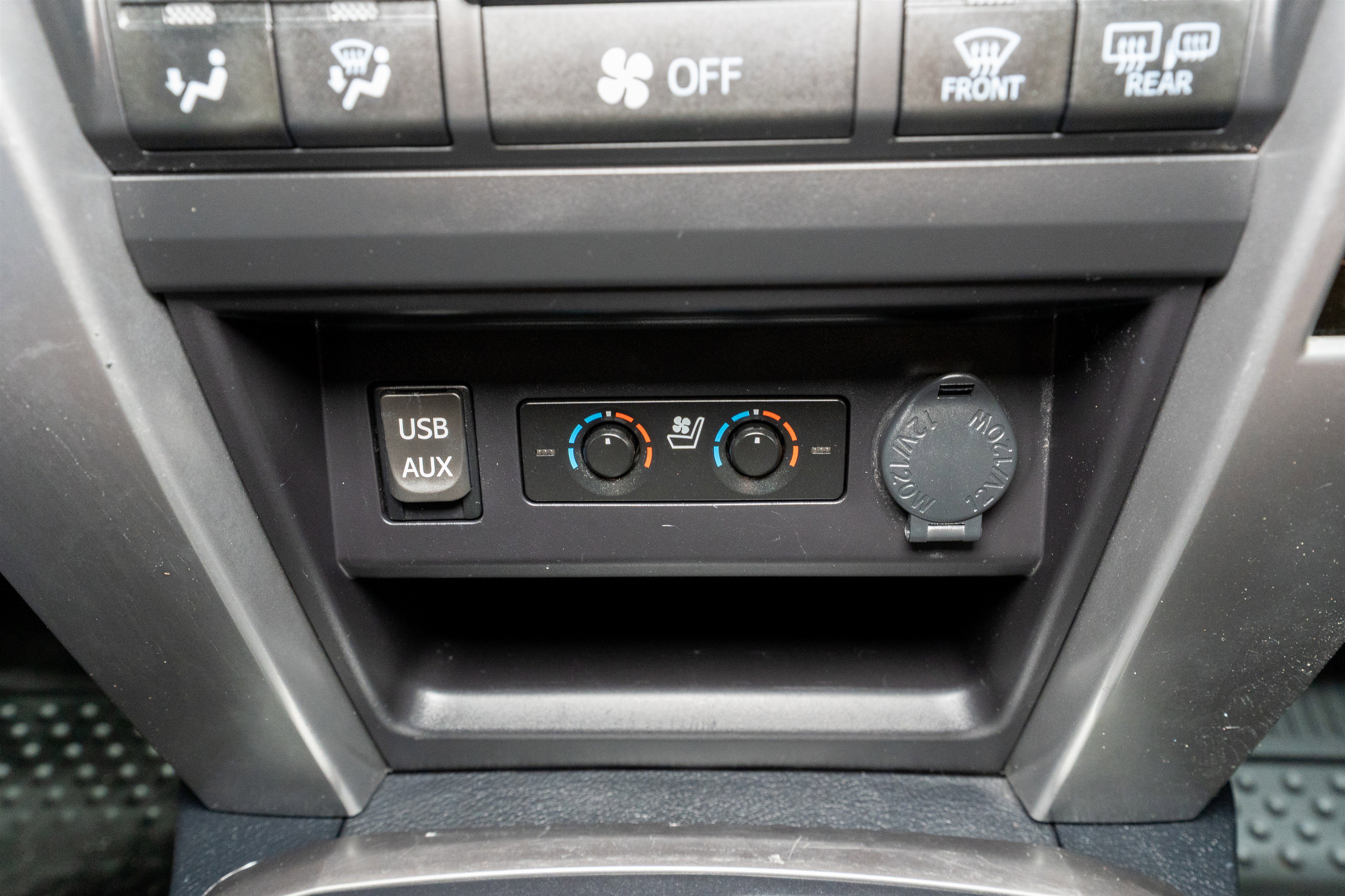 Used 2018 Toyota 4Runner Limited image 23