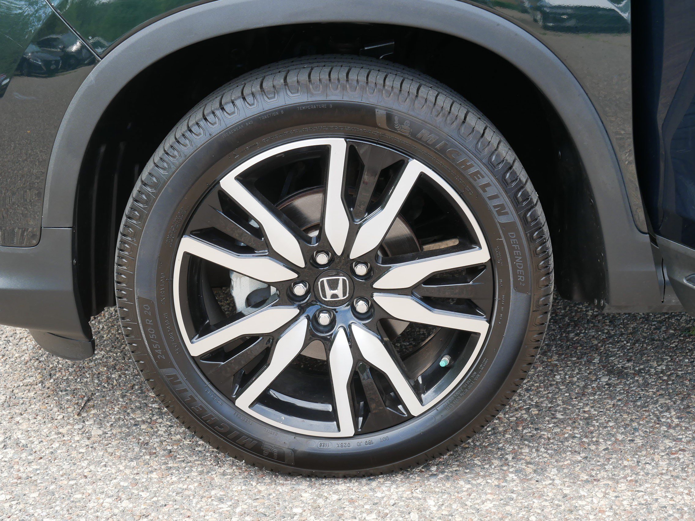 Used 2020 Honda Pilot Touring image 15