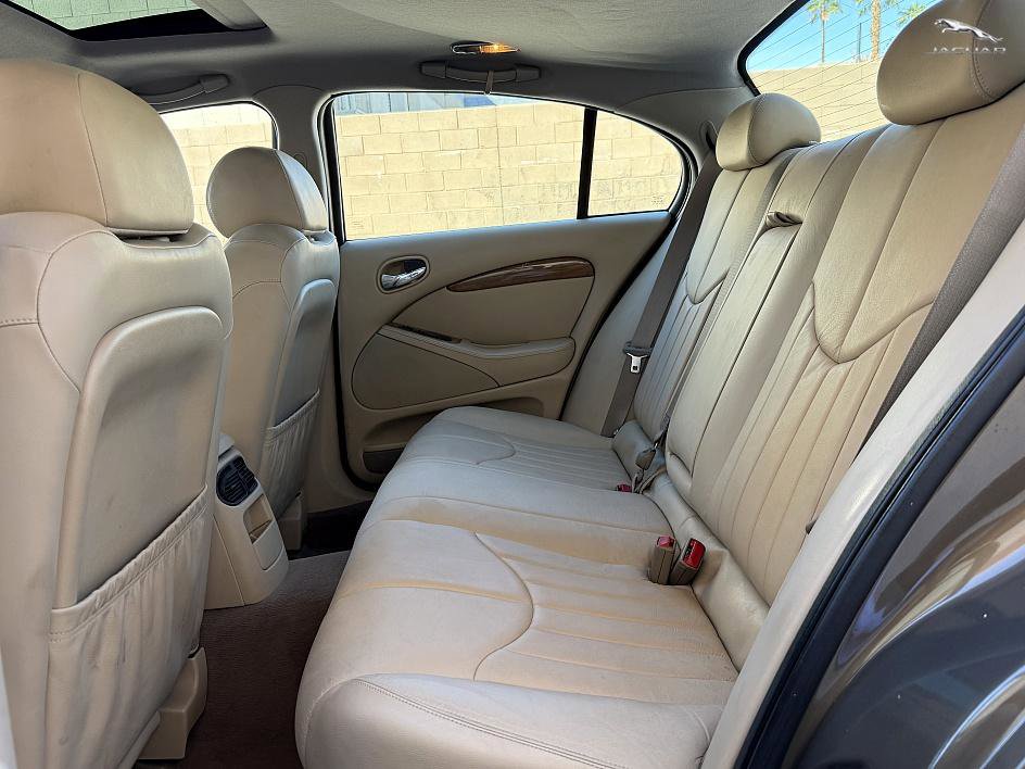 Used 2001 Jaguar S-TYPE 4.0 image 15