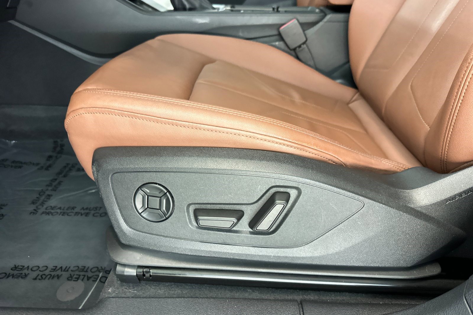 Used 2022 Audi Q3 2.0T Premium w/ Convenience Package AWD/4WD image 14