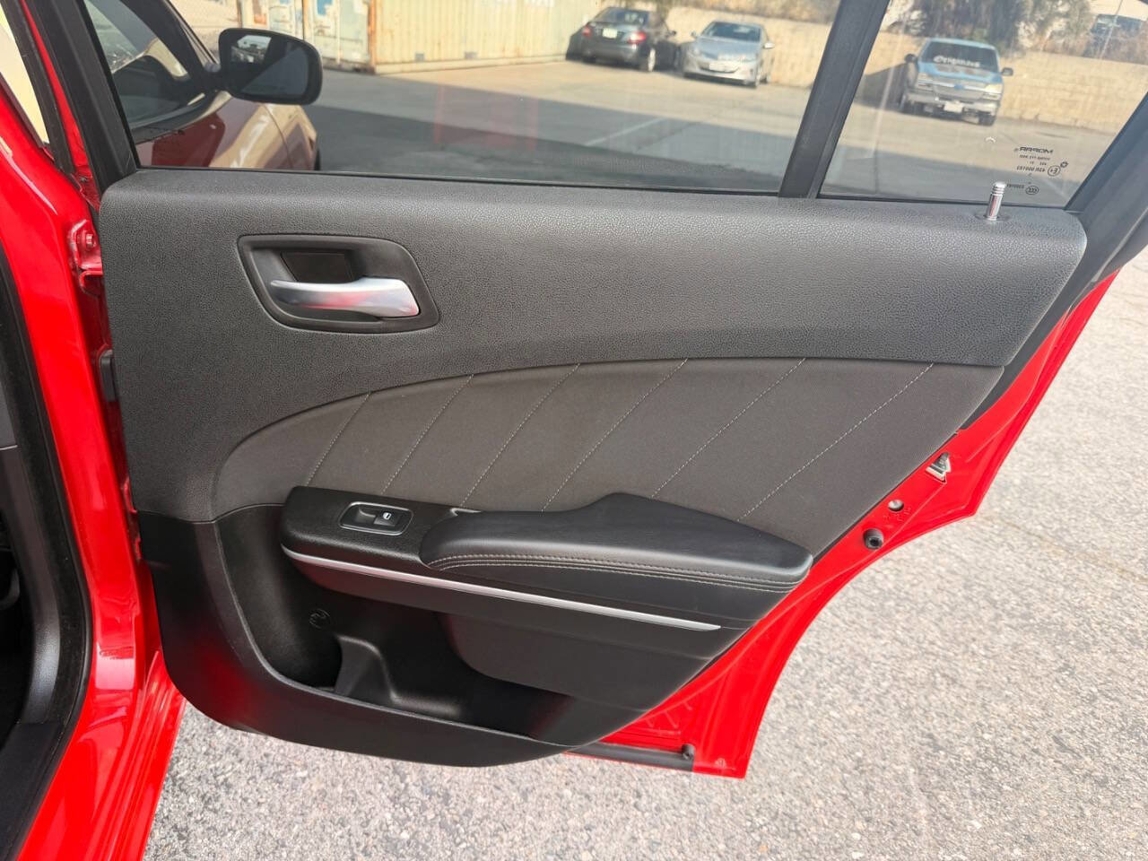 Used 2022 Dodge Charger SXT RWD image 32