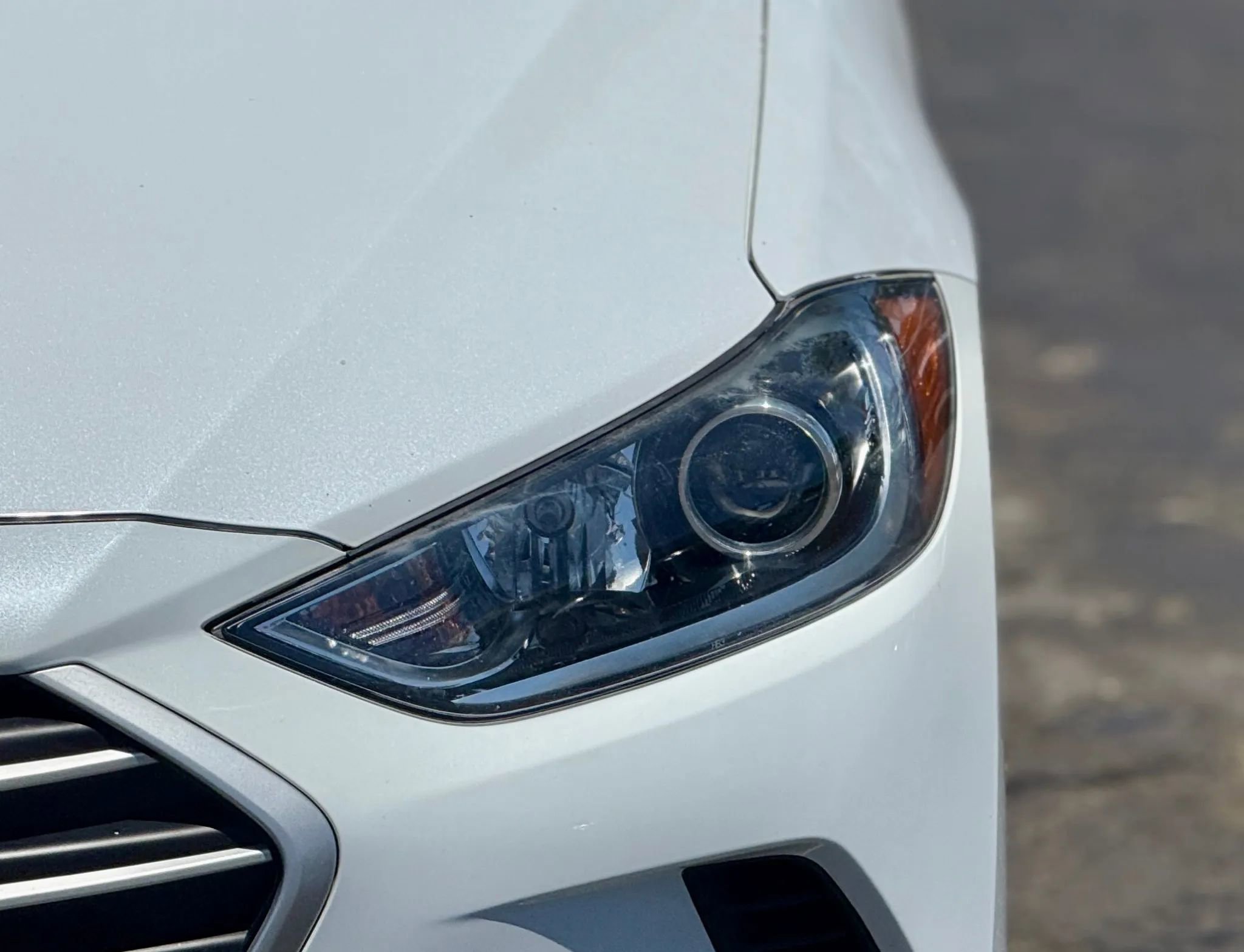 Used 2018 Hyundai Elantra SE image 24