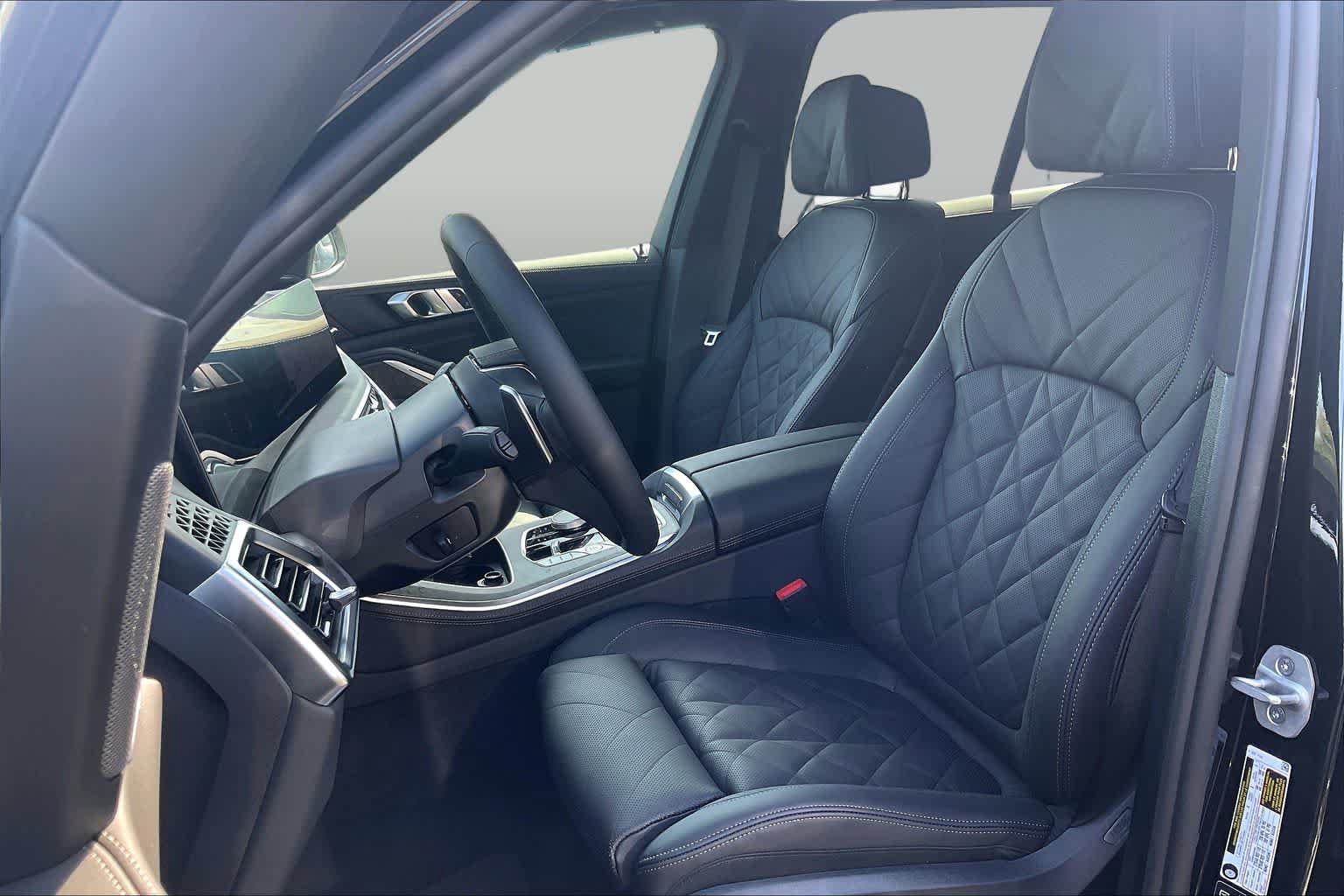 New 2026 BMW X5 xDrive40i AWD/4WD image 7