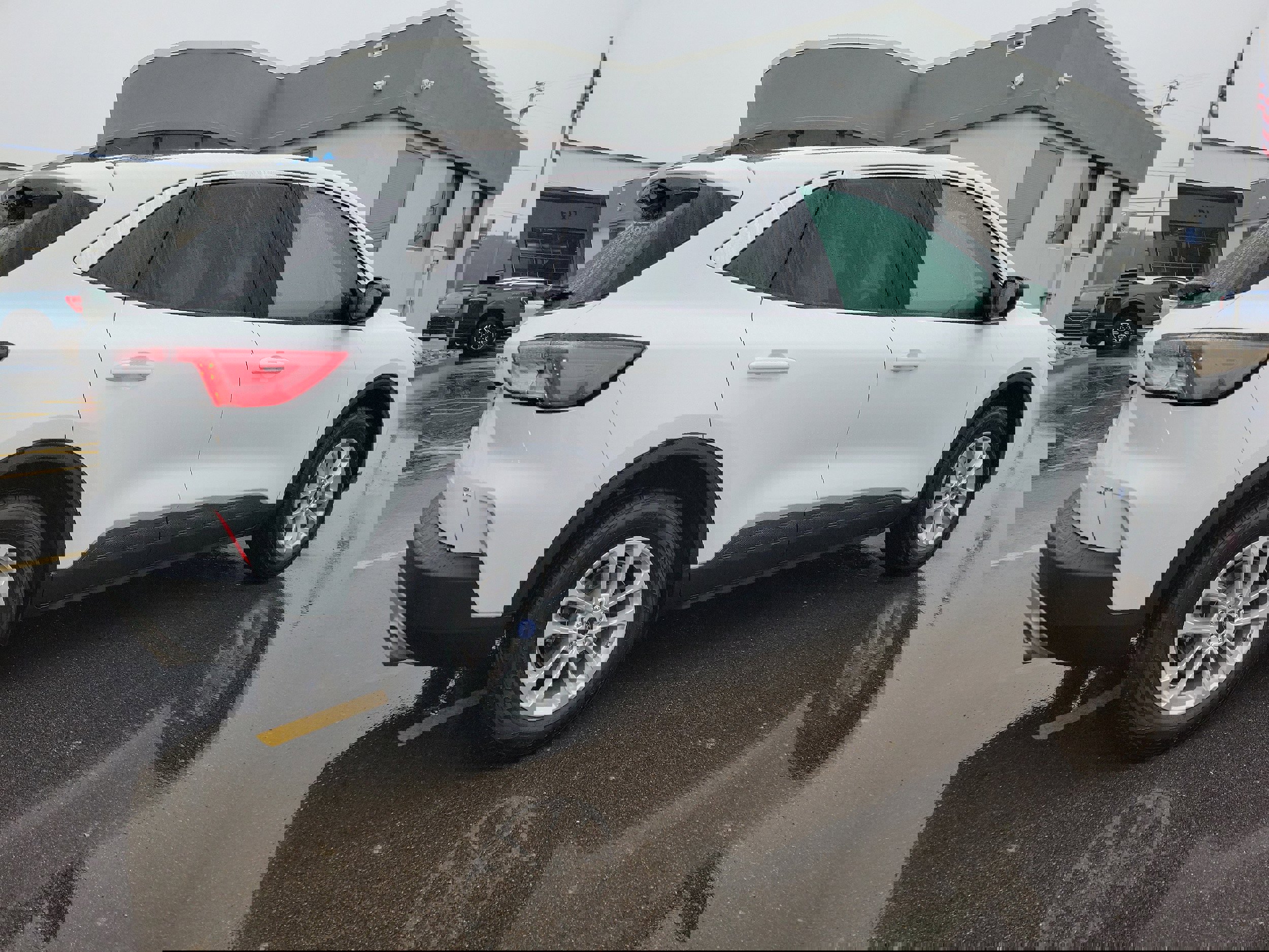 Certified 2022 Ford Escape SE w/ Convenience Package image 4