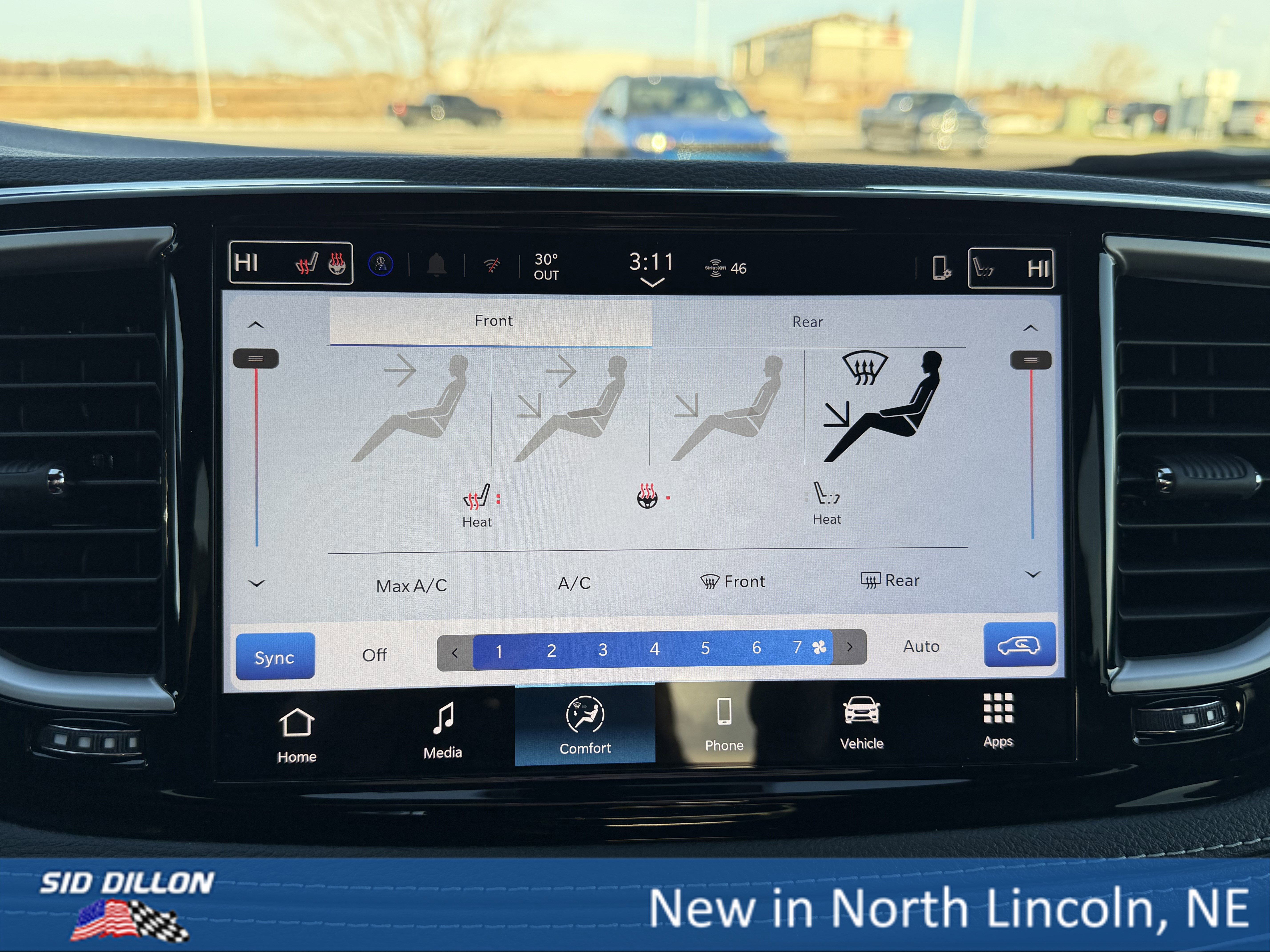 New 2026 Chrysler Pacifica Select w/ S Appearance Package image 11