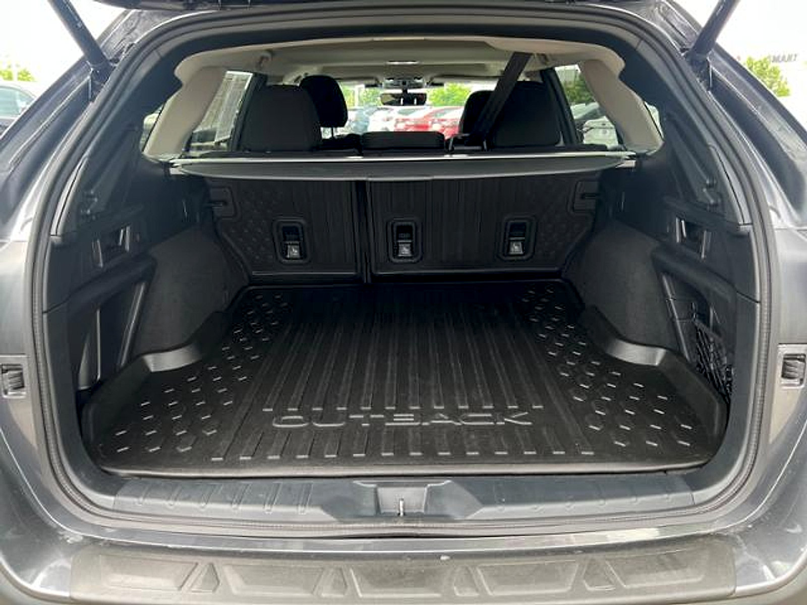 Certified 2025 Subaru Outback Premium AWD/4WD image 11