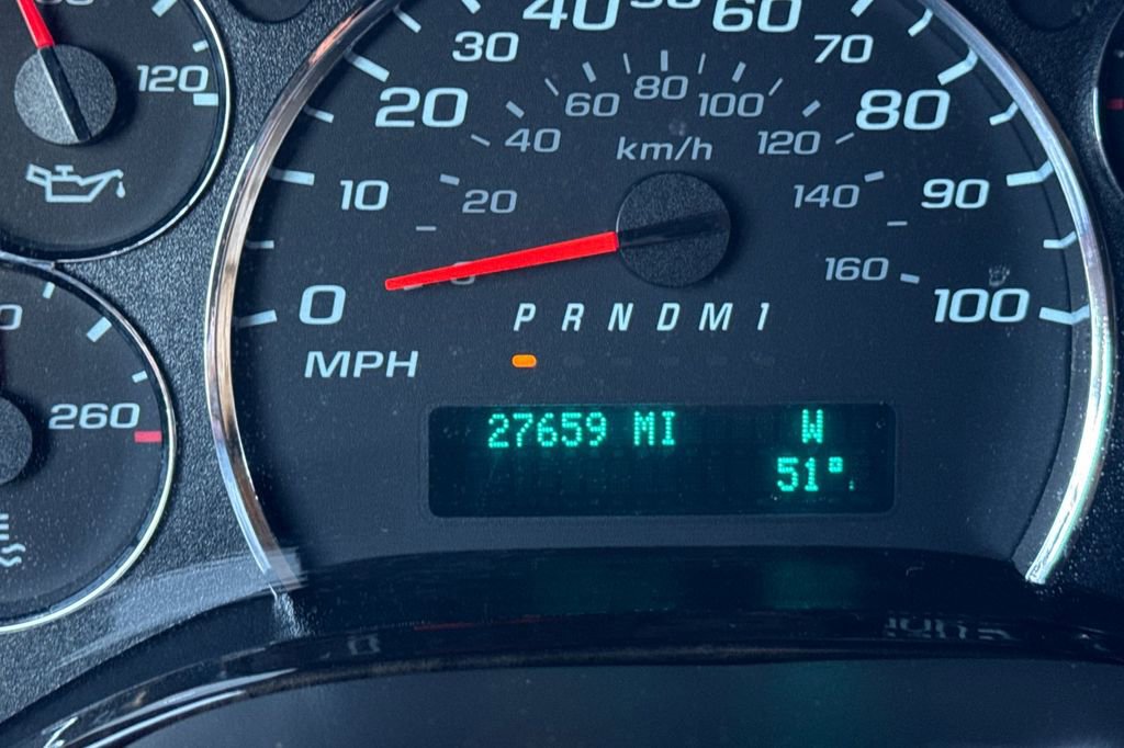 Used 2023 Chevrolet Express 2500 image 31