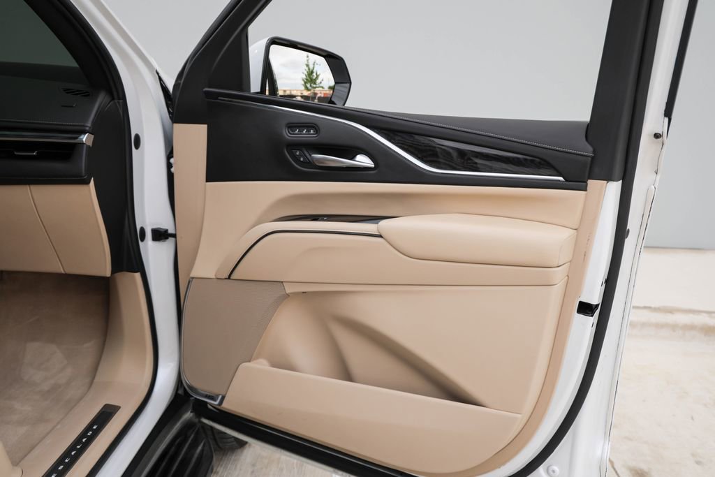 Used 2021 Cadillac Escalade Premium Luxury w/ Driver Assist Tech Package AWD/4WD image 19