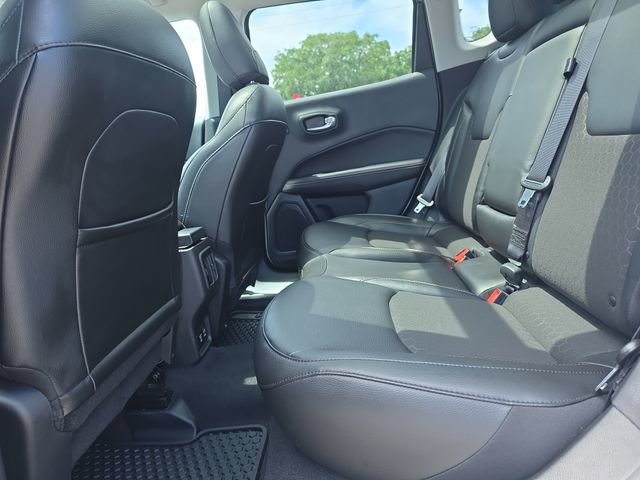 Used 2021 Jeep Compass Latitude w/ Sun and Sound Group FWD image 29