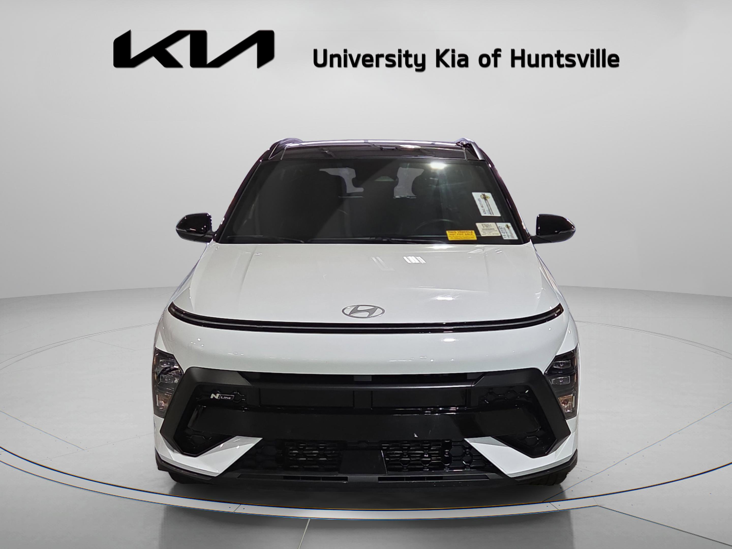 Used 2024 Hyundai Kona N Line image 9