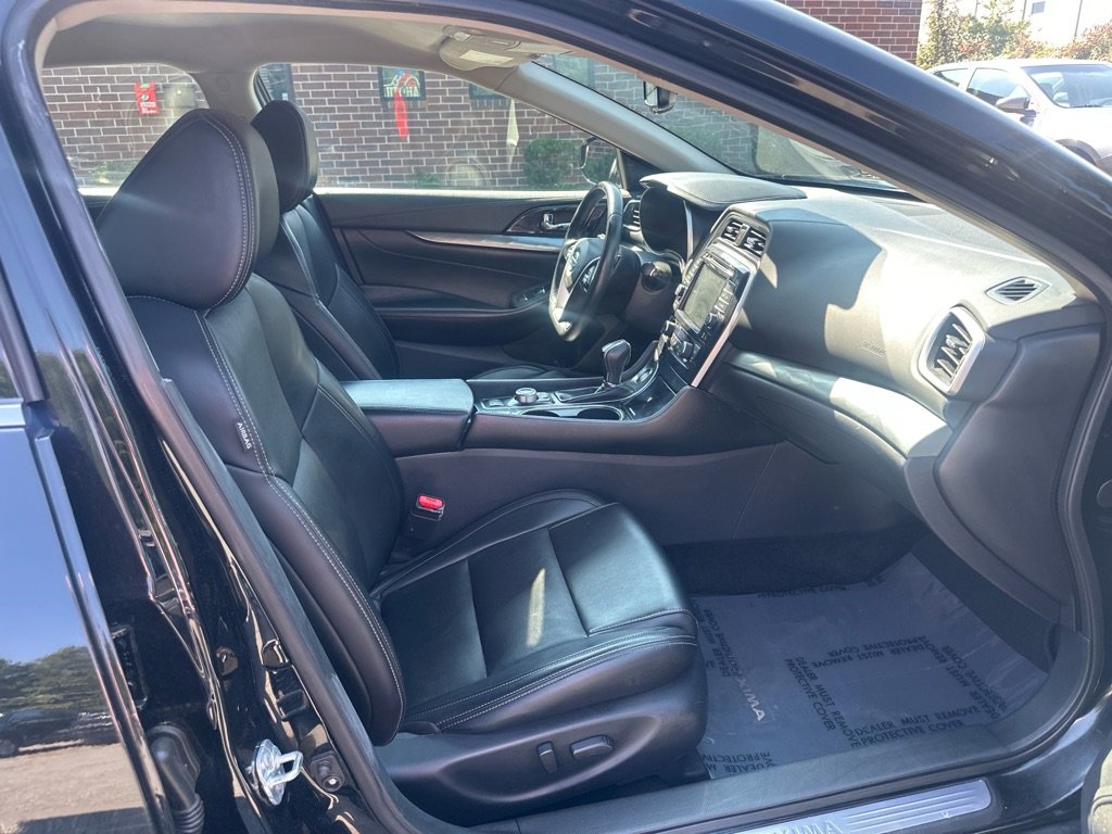 Used 2021 Nissan Maxima 3.5 SV w/ Floor Mat Group image 18