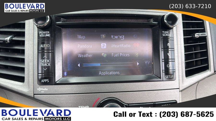Used 2013 Toyota Venza LE w/ LE Preferred Pkg AWD/4WD image 18