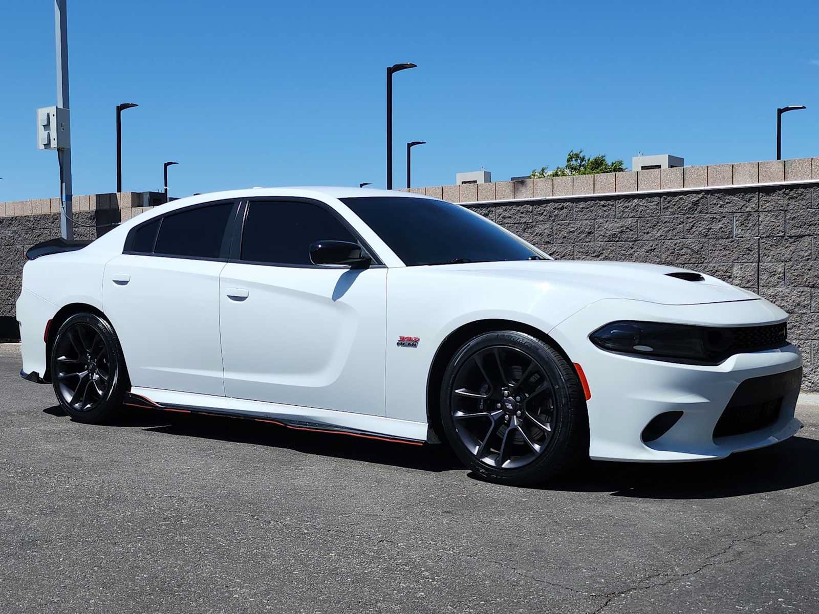 Used 2023 Dodge Charger Scat Pack w/ Plus Group RWD image 2