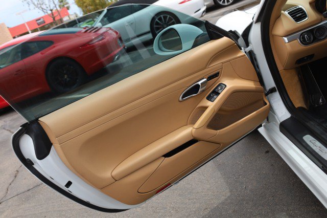 Used 2016 Porsche Cayman RWD image 21