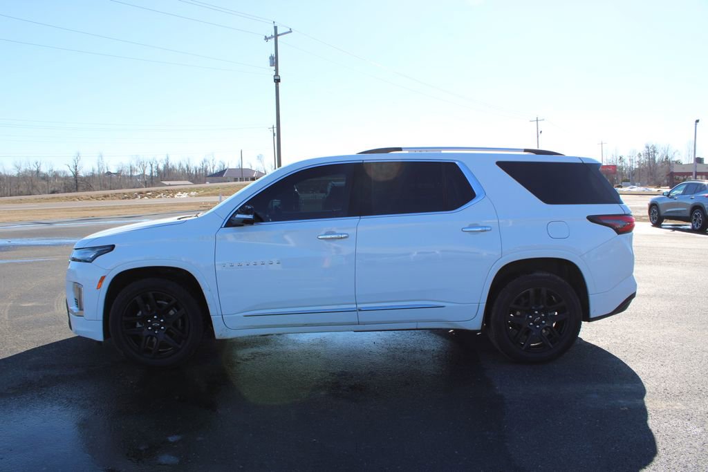 Used 2023 Chevrolet Traverse Premier image 6