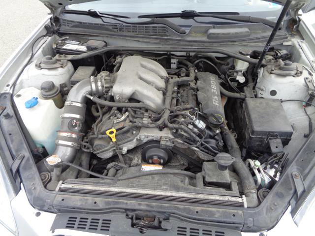 Used 2010 Hyundai Genesis 3.8 RWD image 33