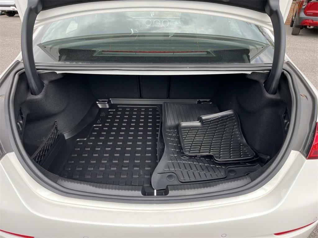 Used 2024 Mercedes-Benz C 300 4MATIC Sedan image 8