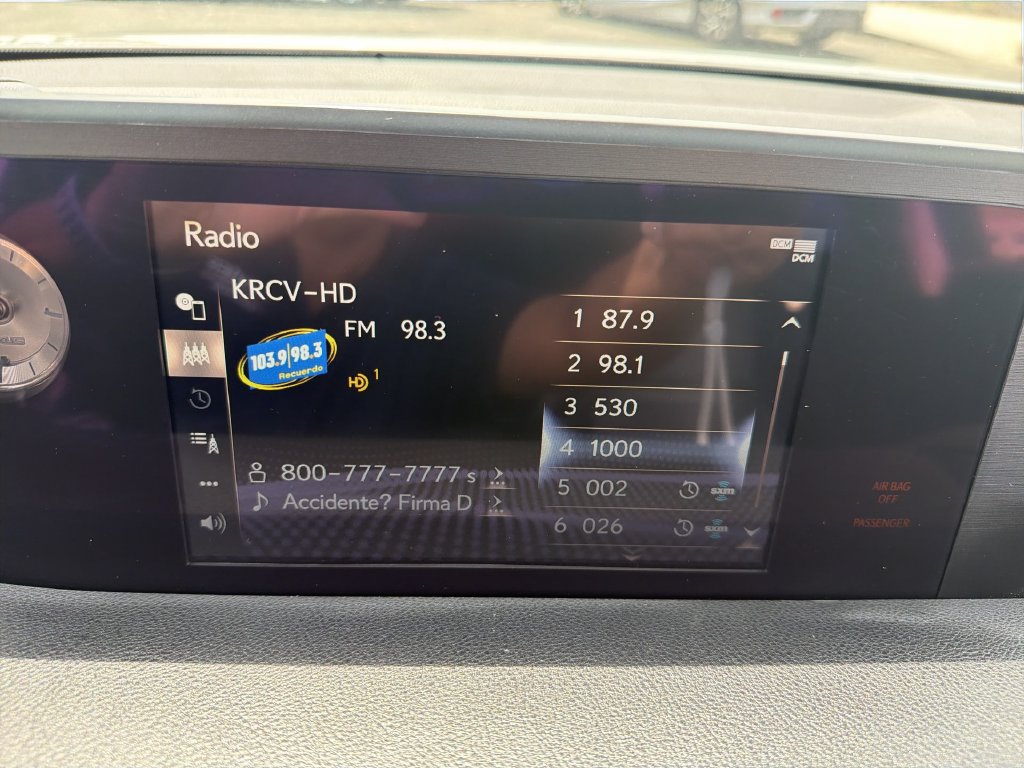 Used 2021 Lexus ES 300h FWD image 14
