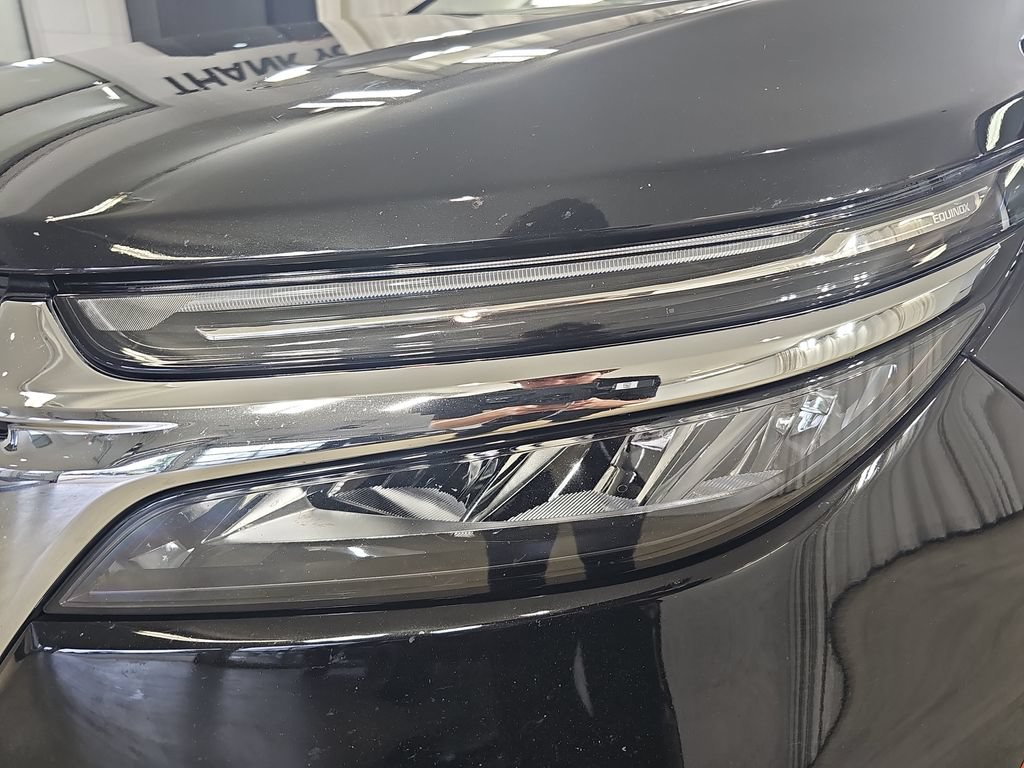 Certified 2024 Chevrolet Equinox LT AWD/4WD image 37