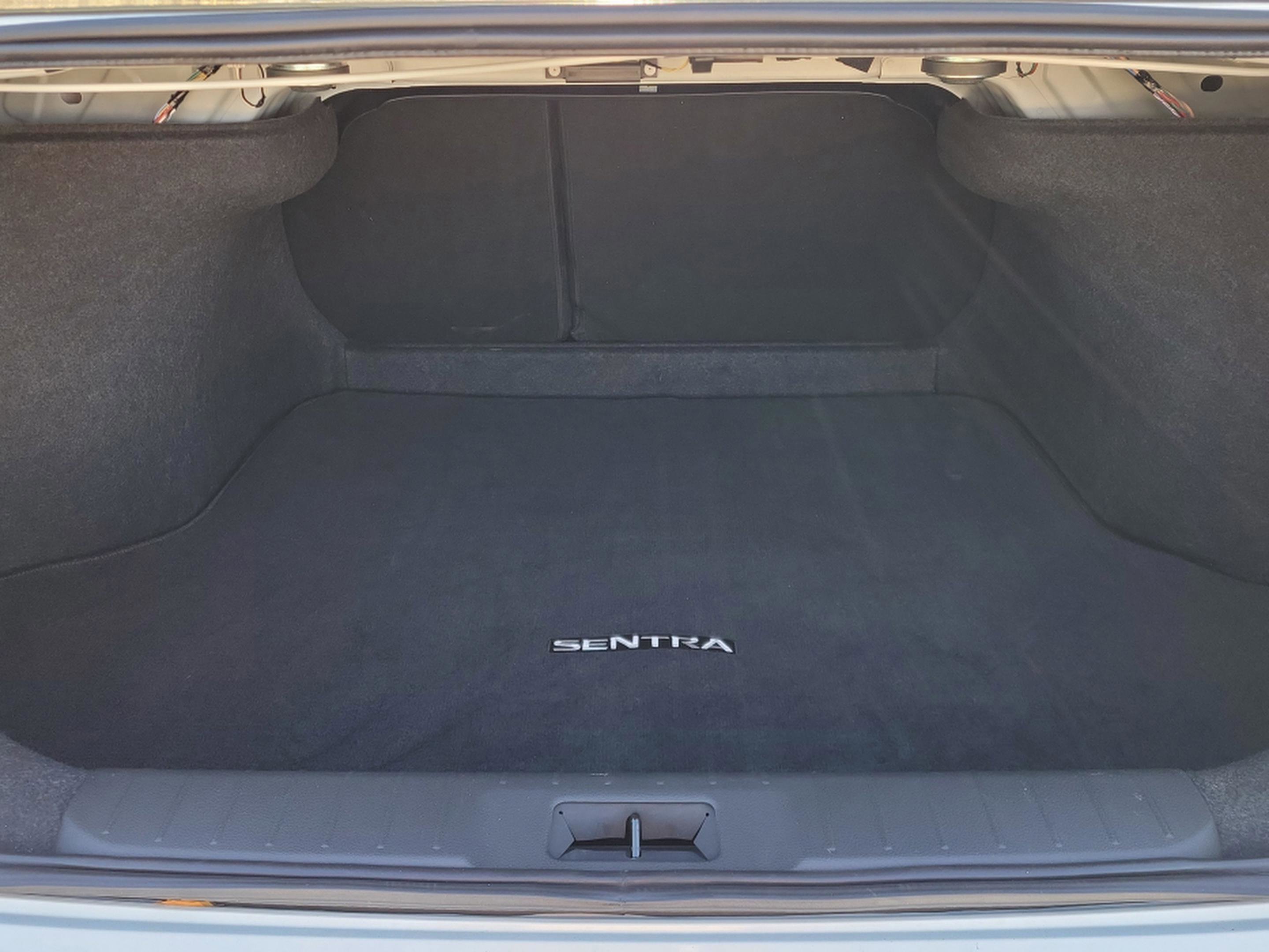 Certified 2025 Nissan Sentra SR image 10