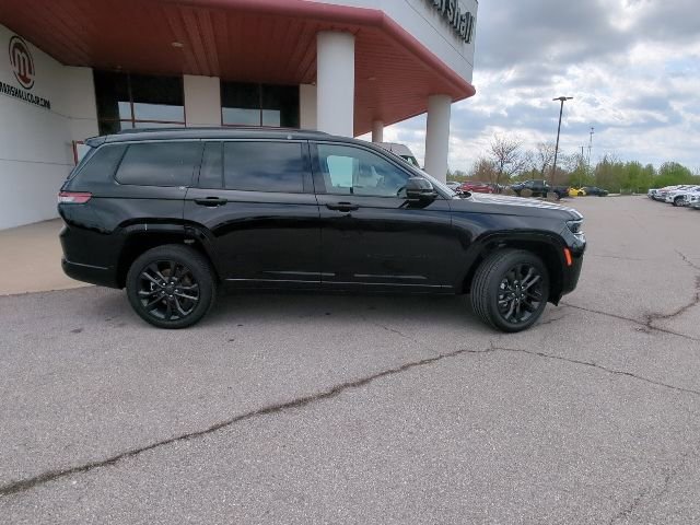 New 2026 Jeep Grand Cherokee L Limited AWD/4WD image 36