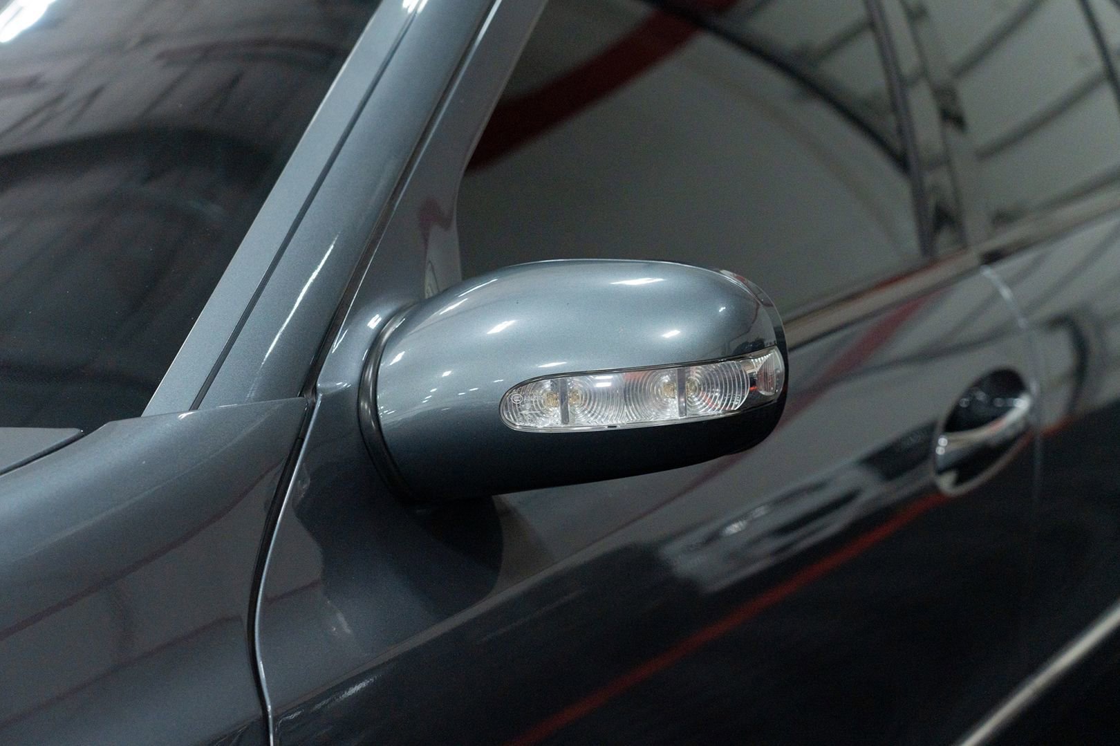 Used 2005 Mercedes-Benz E 55 AMG Sedan image 16