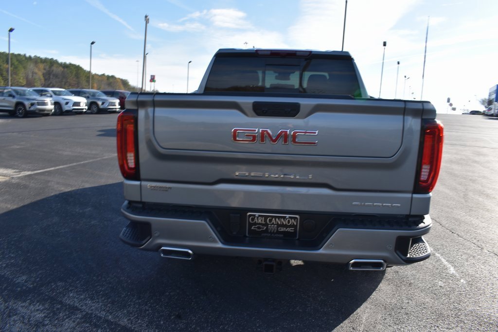 Certified 2025 GMC Sierra 1500 Denali image 5